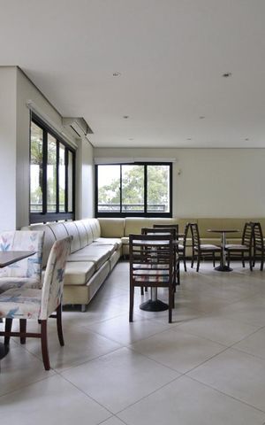 Apartamento à venda com 130m², 3 quartos e 3 vagasÁrea comum - Salão de festas