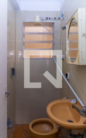 Casa à venda com 160m², 3 quartos e 3 vagas Casa à venda com 160m², 3 quartos e 3 vagasBanheiro 3