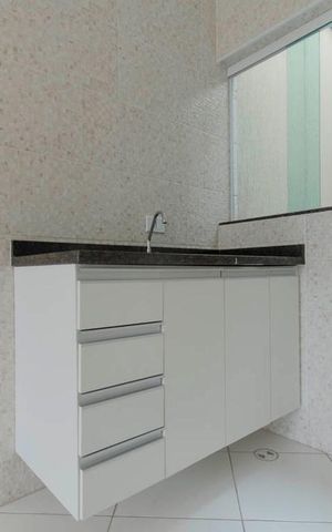 Casa de condomínio à venda com 42m², 2 quartos e sem vagaSala e Cozinha