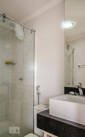 Apartamento à venda com 70m², 2 quartos e 1 vagaBanheiro da suíte