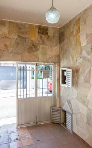 Casa à venda com 96m², 3 quartos e 1 vaga Casa à venda com 96m², 3 quartos e 1 vagaGaragem