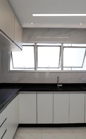 Apartamento à venda com 112m², 3 quartos e 2 vagasCozinha