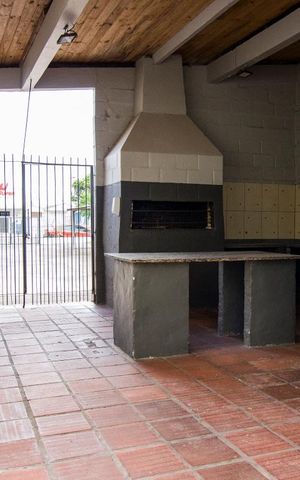 Apartamento à venda com 53m², 1 quarto e sem vaga Apartamento à venda com 53m², 1 quarto e sem vagaÁrea comum - Churrasqueira