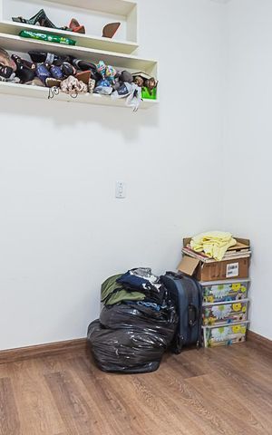 Casa à venda com 311m², 5 quartos e 6 vagas Casa à venda com 311m², 5 quartos e 6 vagasSuíte 3