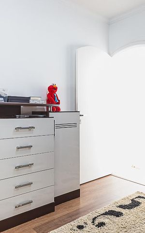 Casa à venda com 311m², 5 quartos e 6 vagas Casa à venda com 311m², 5 quartos e 6 vagasCloset da suíte 1