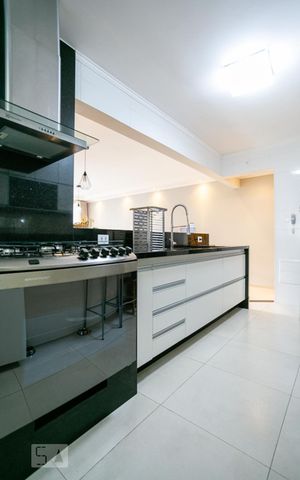 Apartamento para alugar com 85m², 3 quartos e 1 vaga Apartamento para alugar com 85m², 3 quartos e 1 vagaCozinha
