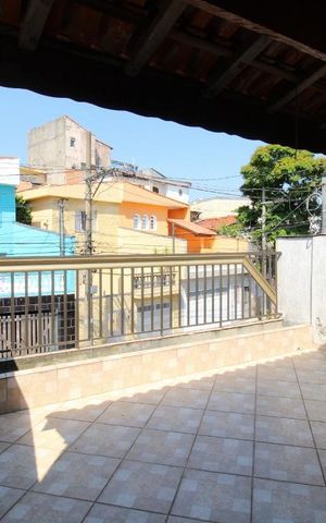 Casa à venda com 231m², 6 quartos e 2 vagasVaranda frente