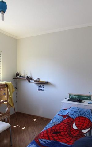 Casa à venda com 231m², 6 quartos e 2 vagasSuíte 2
