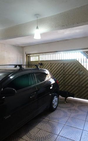 Casa à venda com 231m², 6 quartos e 2 vagasGaragem