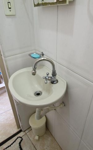 Casa à venda com 231m², 6 quartos e 2 vagasBanheiro edícula
