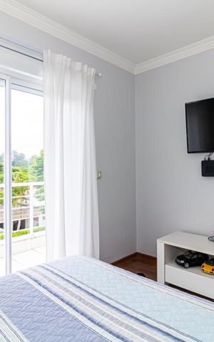 Casa à venda com 276m², 3 quartos e 3 vagas Casa à venda com 276m², 3 quartos e 3 vagasQuarto 2