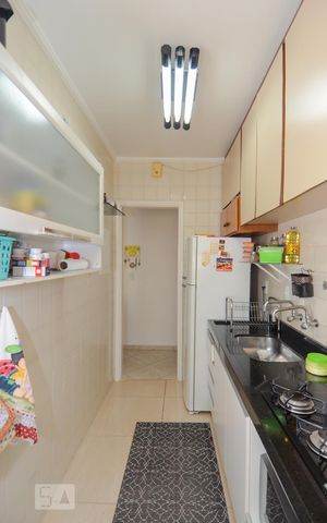 Apartamento à venda com 60m², 2 quartos e 1 vaga Apartamento à venda com 60m², 2 quartos e 1 vagaCozinha