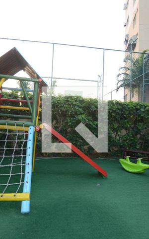 Apartamento à venda com 49m², 2 quartos e sem vagaÁrea Comum Parquinho