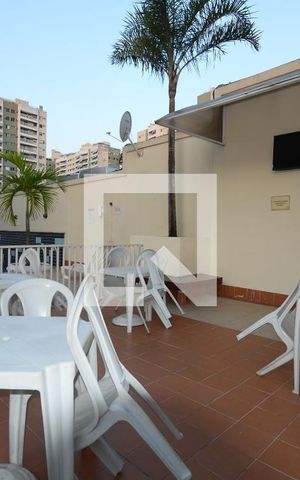 Apartamento à venda com 49m², 2 quartos e sem vagaÁrea Comum