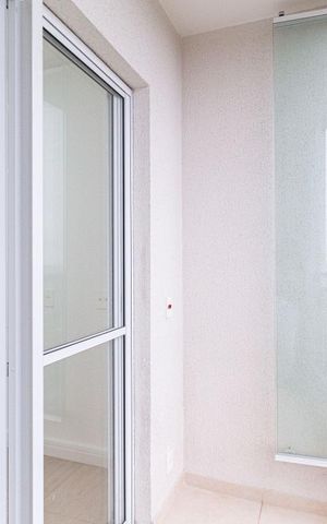 Apartamento à venda com 56m², 2 quartos e 1 vaga Apartamento à venda com 56m², 2 quartos e 1 vagaSacada