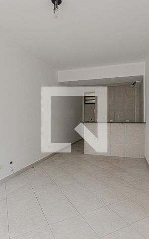 Studio à venda com 30m², 1 quarto e 1 vaga Studio à venda com 30m², 1 quarto e 1 vagaKitnet