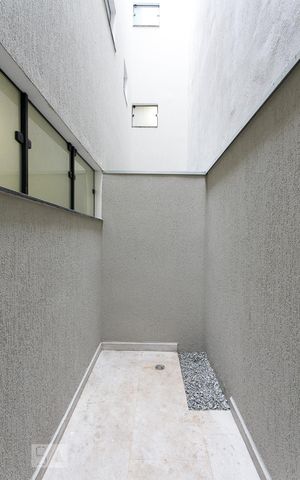 Apartamento para alugar com 36m², 1 quarto e sem vagaVaranda