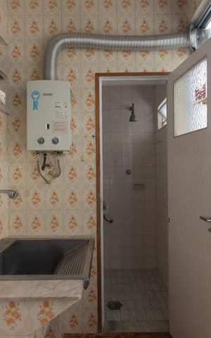 Apartamento à venda com 110m², 3 quartos e 1 vagaÁrea de Serviço
