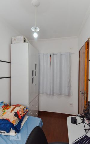Casa de condomínio à venda com 180m², 3 quartos e 2 vagas Casa de condomínio à venda com 180m², 3 quartos e 2 vagasQuarto 2