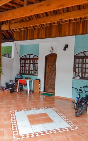 Casa de condomínio à venda com 180m², 3 quartos e 2 vagas Casa de condomínio à venda com 180m², 3 quartos e 2 vagasGaragem