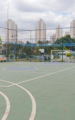 Casa de condomínio à venda com 180m², 3 quartos e 2 vagas Casa de condomínio à venda com 180m², 3 quartos e 2 vagasQuadra Esportiva