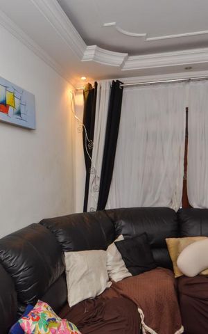 Casa de condomínio à venda com 180m², 3 quartos e 2 vagas Casa de condomínio à venda com 180m², 3 quartos e 2 vagasSala de Estar