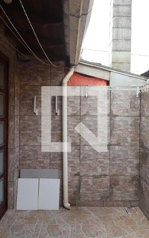Casa de condomínio para alugar com 70m², 2 quartos e 1 vagaÁrea de Serviço
