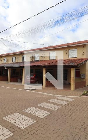 Casa de condomínio para alugar com 70m², 2 quartos e 1 vagaFachada