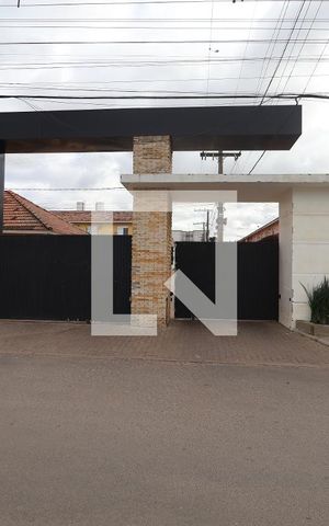 Casa de condomínio para alugar com 70m², 2 quartos e 1 vagaFachada