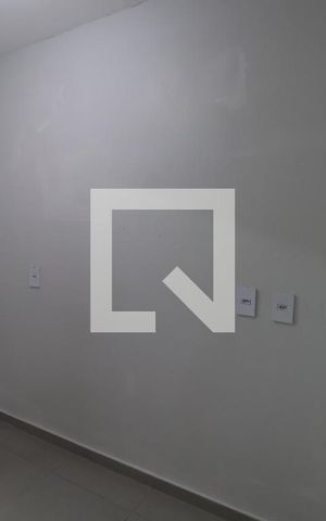 Casa de condomínio para alugar com 70m², 2 quartos e 1 vagaSala