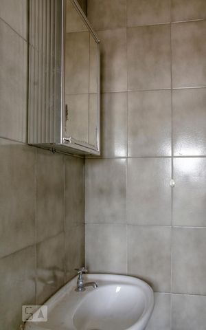 Apartamento para alugar com 67m², 2 quartos e 1 vagaBanheiro de serviço