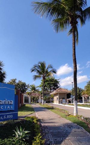 Casa à venda com 493m², 4 quartos e 2 vagas Casa à venda com 493m², 4 quartos e 2 vagasFachada do Condomínio