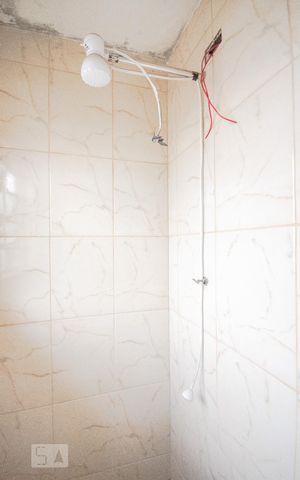 Casa à venda com 147m², 3 quartos e sem vagaBanheiro, Casa 2