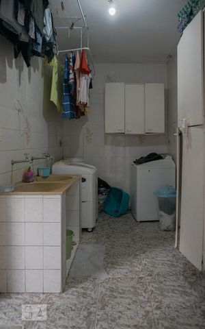 Casa à venda com 550m², 8 quartos e 8 vagasÁrea de Serviço