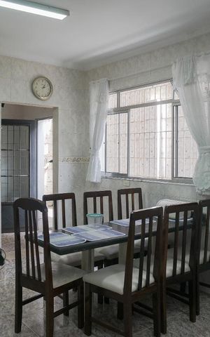 Casa à venda com 550m², 8 quartos e 8 vagasCozinha