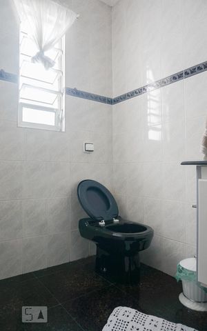 Casa à venda com 550m², 8 quartos e 8 vagasLavabo