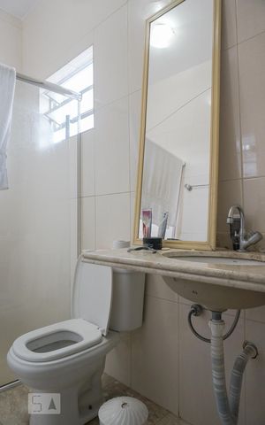 Casa à venda com 550m², 8 quartos e 8 vagasBanheiro da Suíte 3