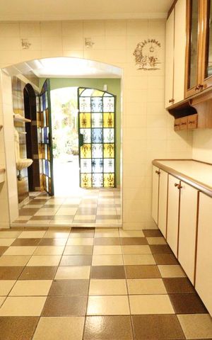 Casa à venda com 300m², 5 quartos e 2 vagasCozinha
