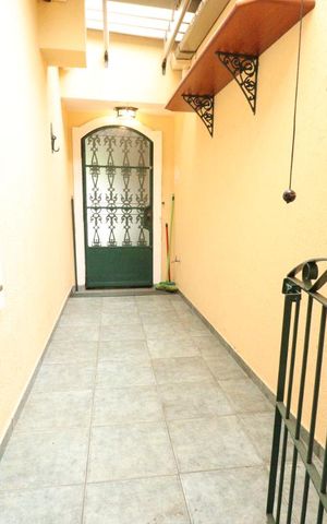 Casa à venda com 300m², 5 quartos e 2 vagasÁrea comum