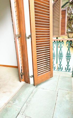 Casa à venda com 300m², 5 quartos e 2 vagasVaranda