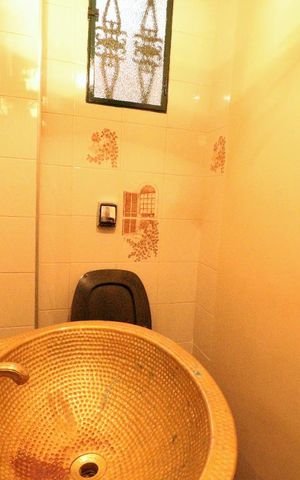 Casa à venda com 300m², 5 quartos e 2 vagasLavabo