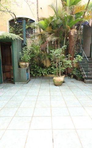 Casa à venda com 300m², 5 quartos e 2 vagasÁrea comum