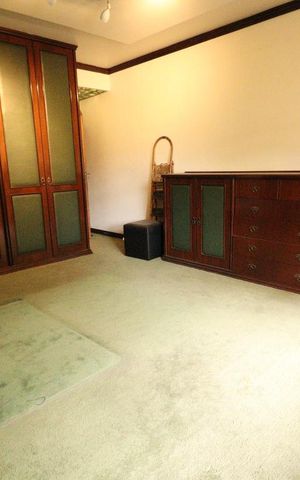 Casa à venda com 300m², 5 quartos e 2 vagasQuarto 4