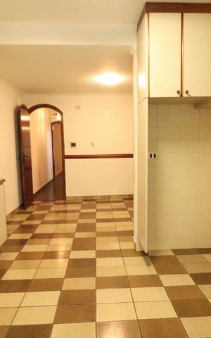 Casa à venda com 300m², 5 quartos e 2 vagasCozinha