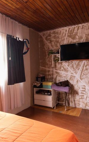 Casa à venda com 200m², 1 quarto e 8 vagas Casa à venda com 200m², 1 quarto e 8 vagasQuarto
