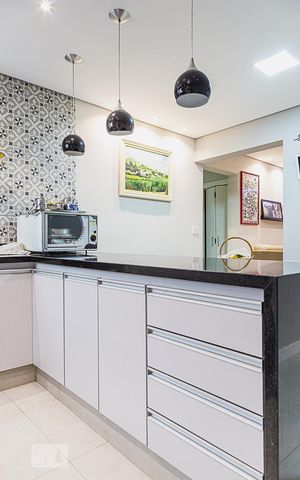 Apartamento para alugar com 75m², 2 quartos e 1 vaga Apartamento para alugar com 75m², 2 quartos e 1 vagaCozinha