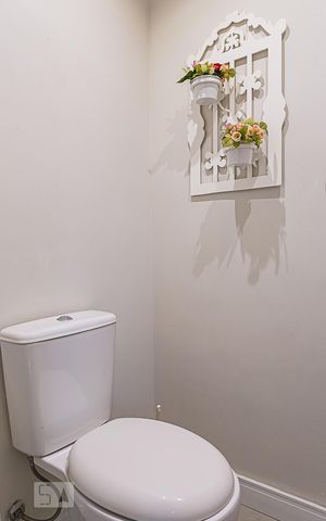 Apartamento para alugar com 75m², 2 quartos e 1 vaga Apartamento para alugar com 75m², 2 quartos e 1 vagaLavabo
