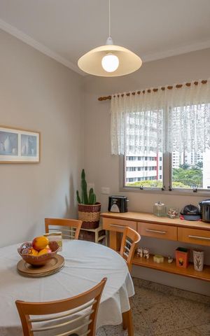 Apartamento à venda com 160m², 4 quartos e 2 vagasCopa