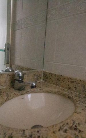 Apartamento à venda com 106m², 2 quartos e 2 vagas Apartamento à venda com 106m², 2 quartos e 2 vagasBanheiro da Suíte 2