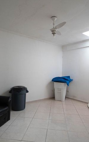 Casa à venda com 199m², 5 quartos e 7 vagasQuarto 3
